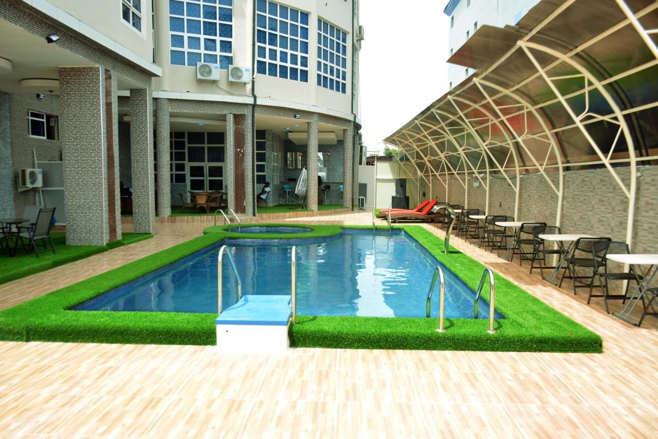 Vacation Villa Hotels And Suites أسابا المظهر الخارجي الصورة
